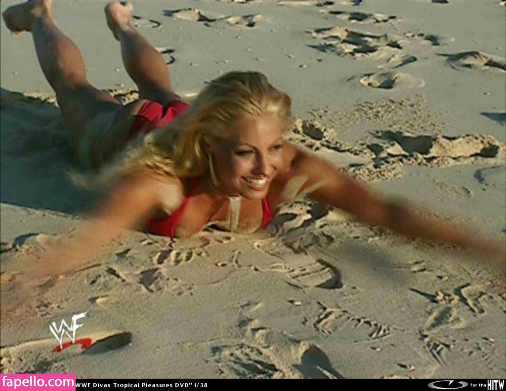 Trish Stratus #14