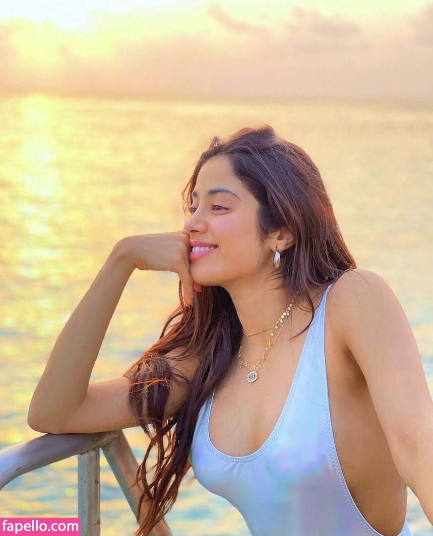 Janhvi Kapoor #3