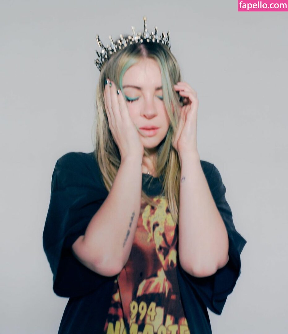 Alison Wonderland #1