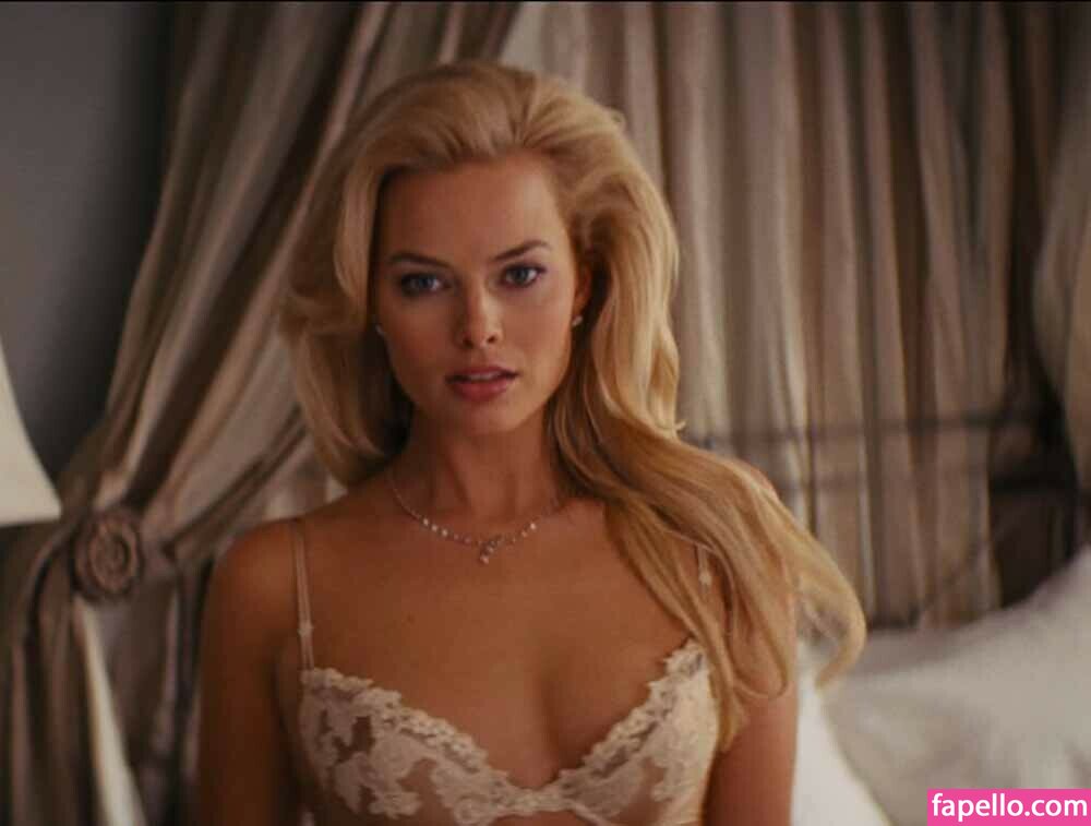 Margot Robbie #9