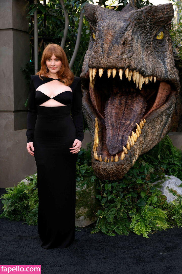 Bryce Dallas Howard #7