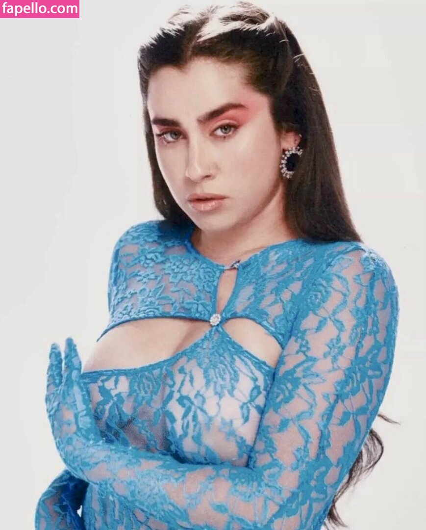 Lauren Jauregui #7