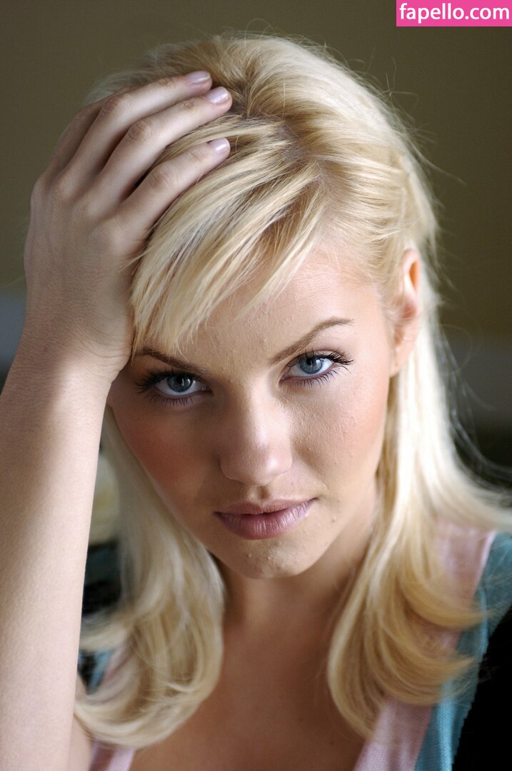 Elisha Cuthbert #4