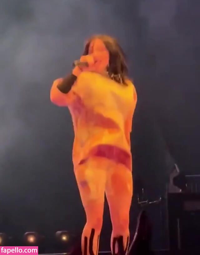 Billie Eilish #38