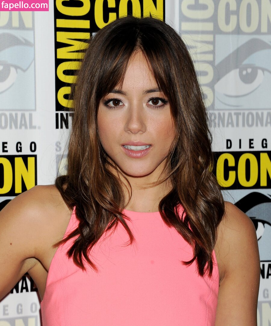 Chloe Bennet #19