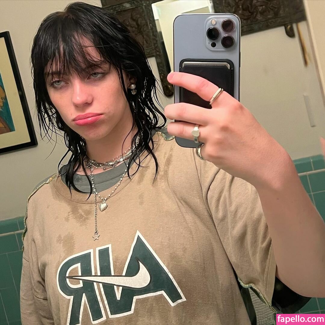 Billie Eilish #54