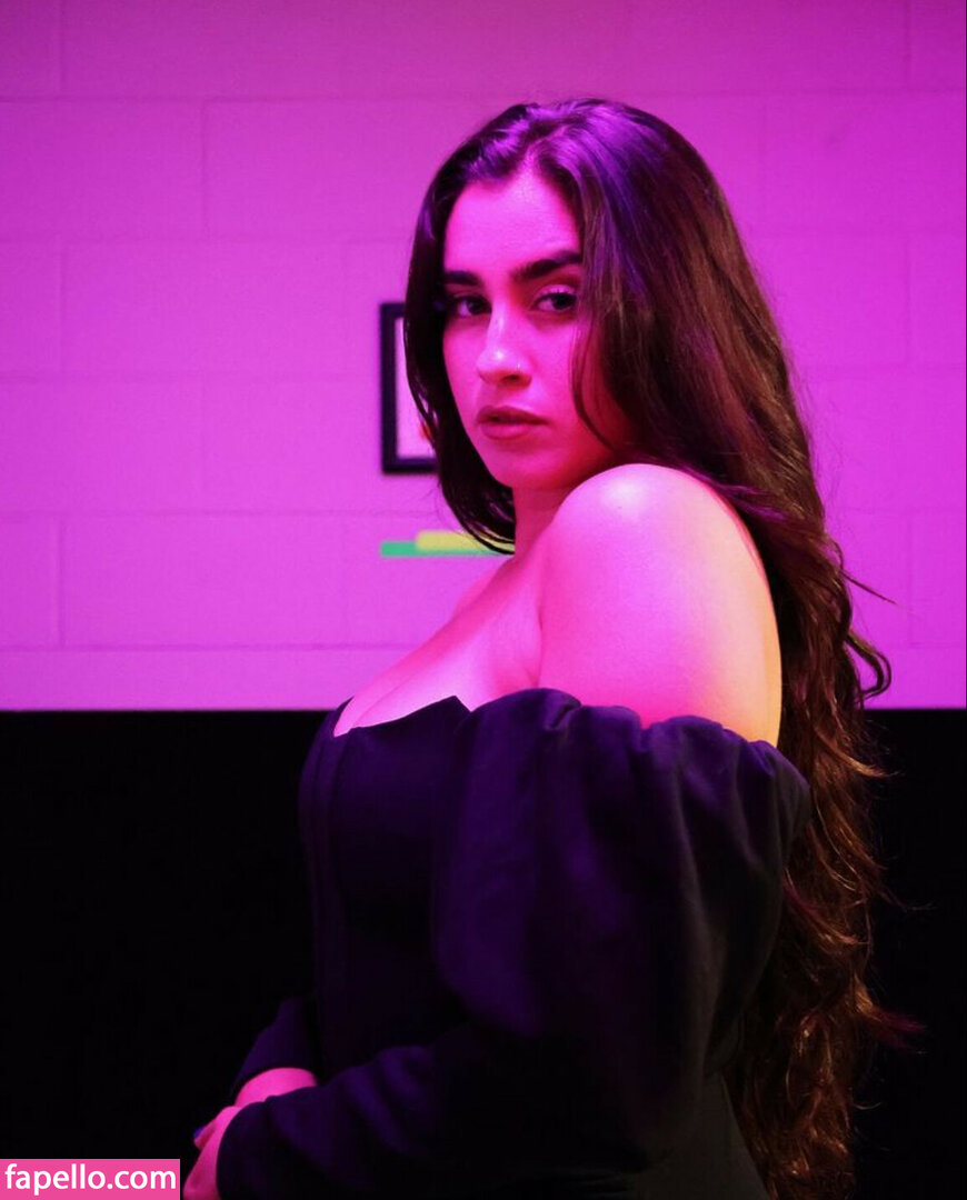 Lauren Jauregui #11