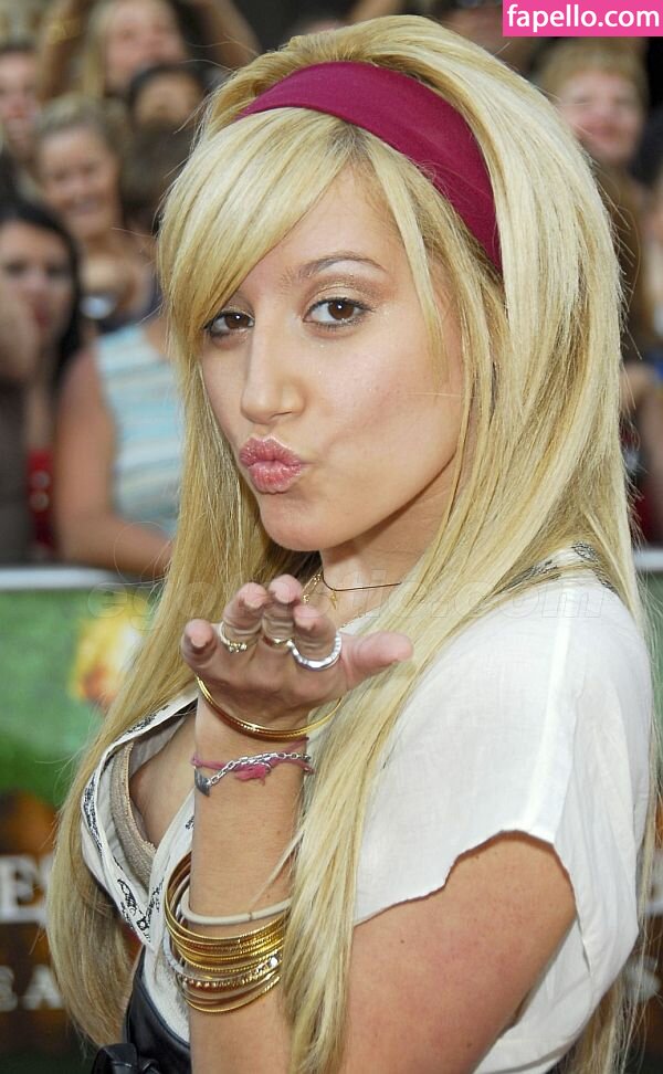 Ashley Tisdale #6