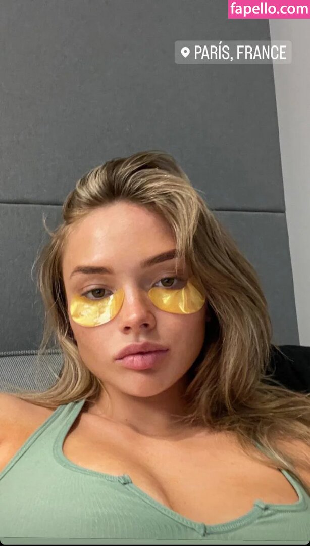 Natalie Alyn Lind #50