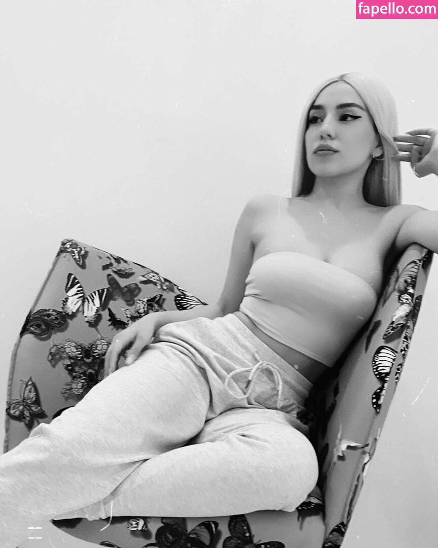 Ava Max #33