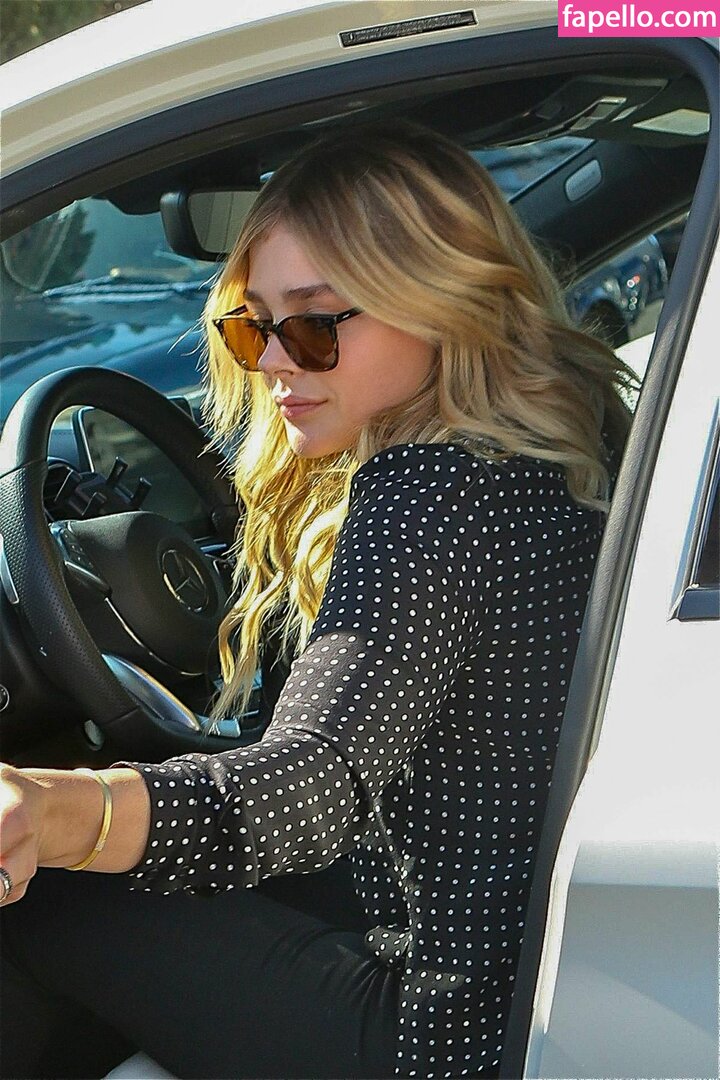 Chloë Grace Moretz #23