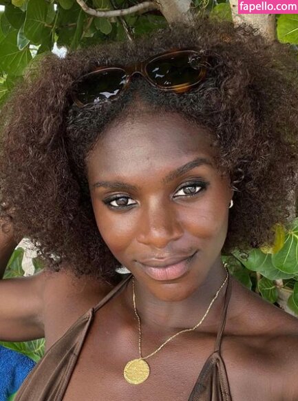 Dina Asher Smith #6