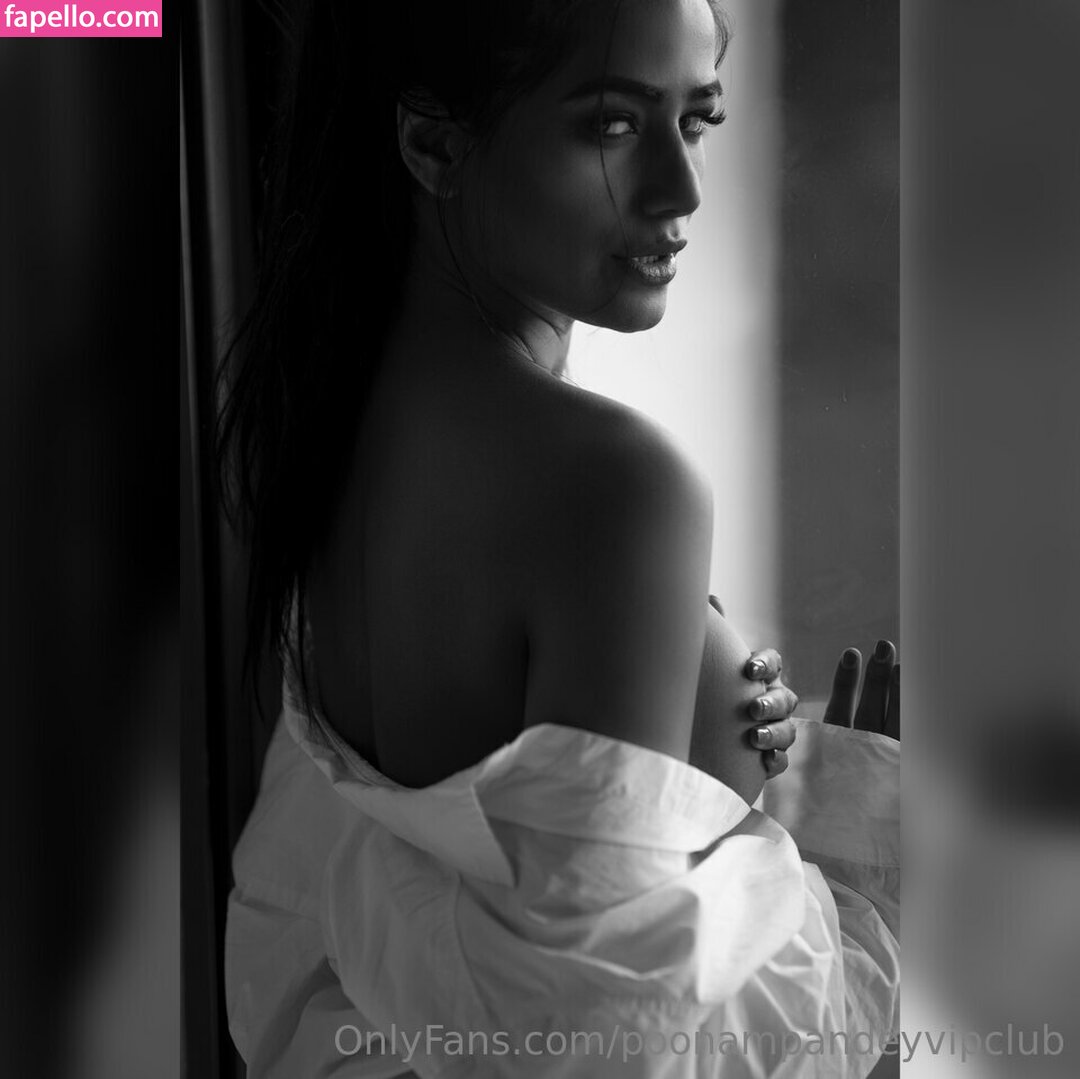 Poonam Pandey #7