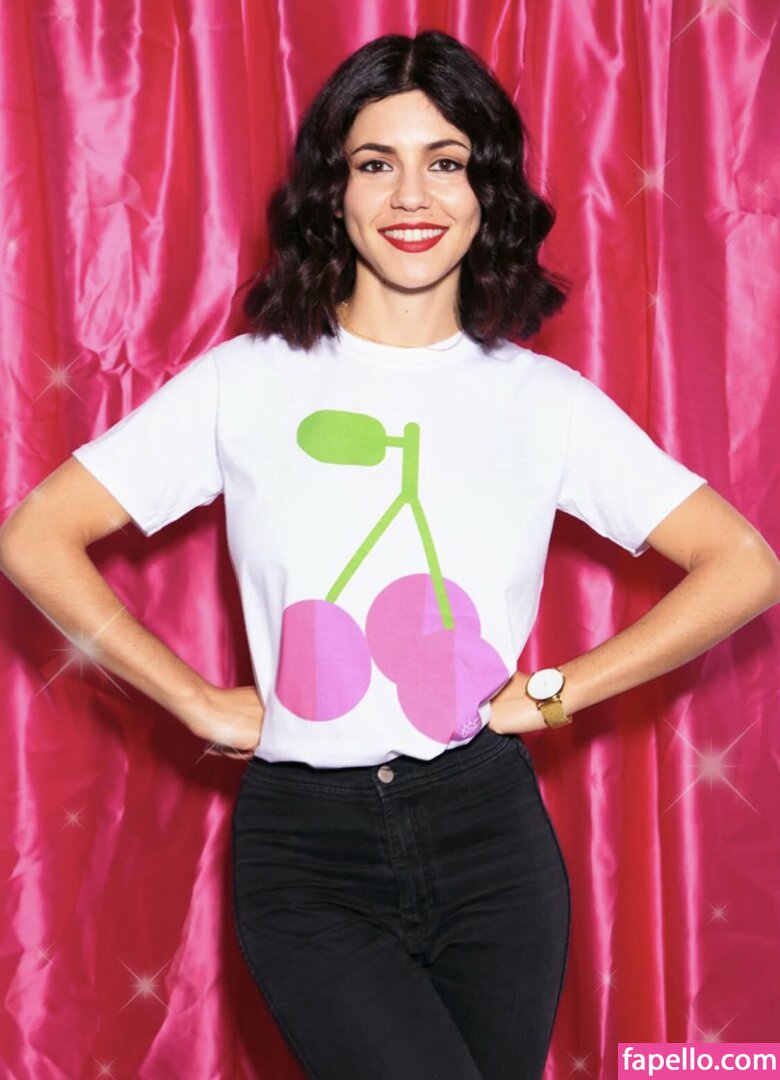 Marina Diamandis #23