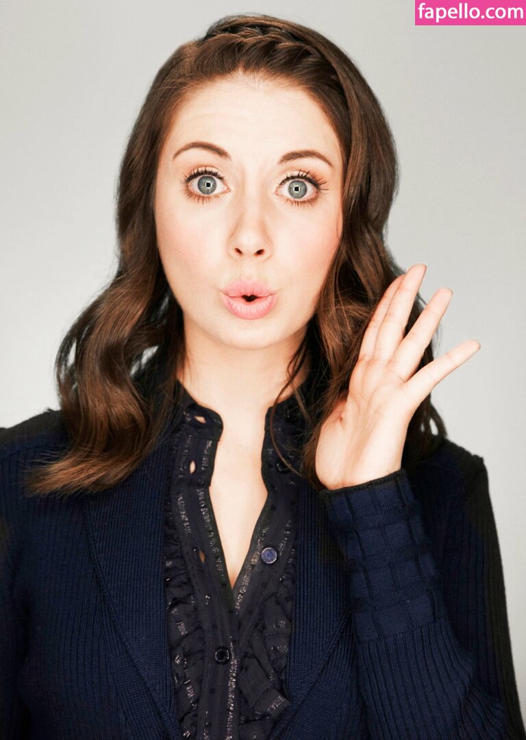 Alison Brie #18