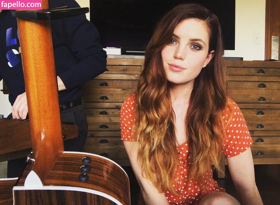 Sydney Sierota #4