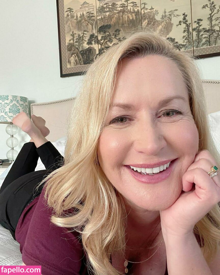 Angela Kinsey #2