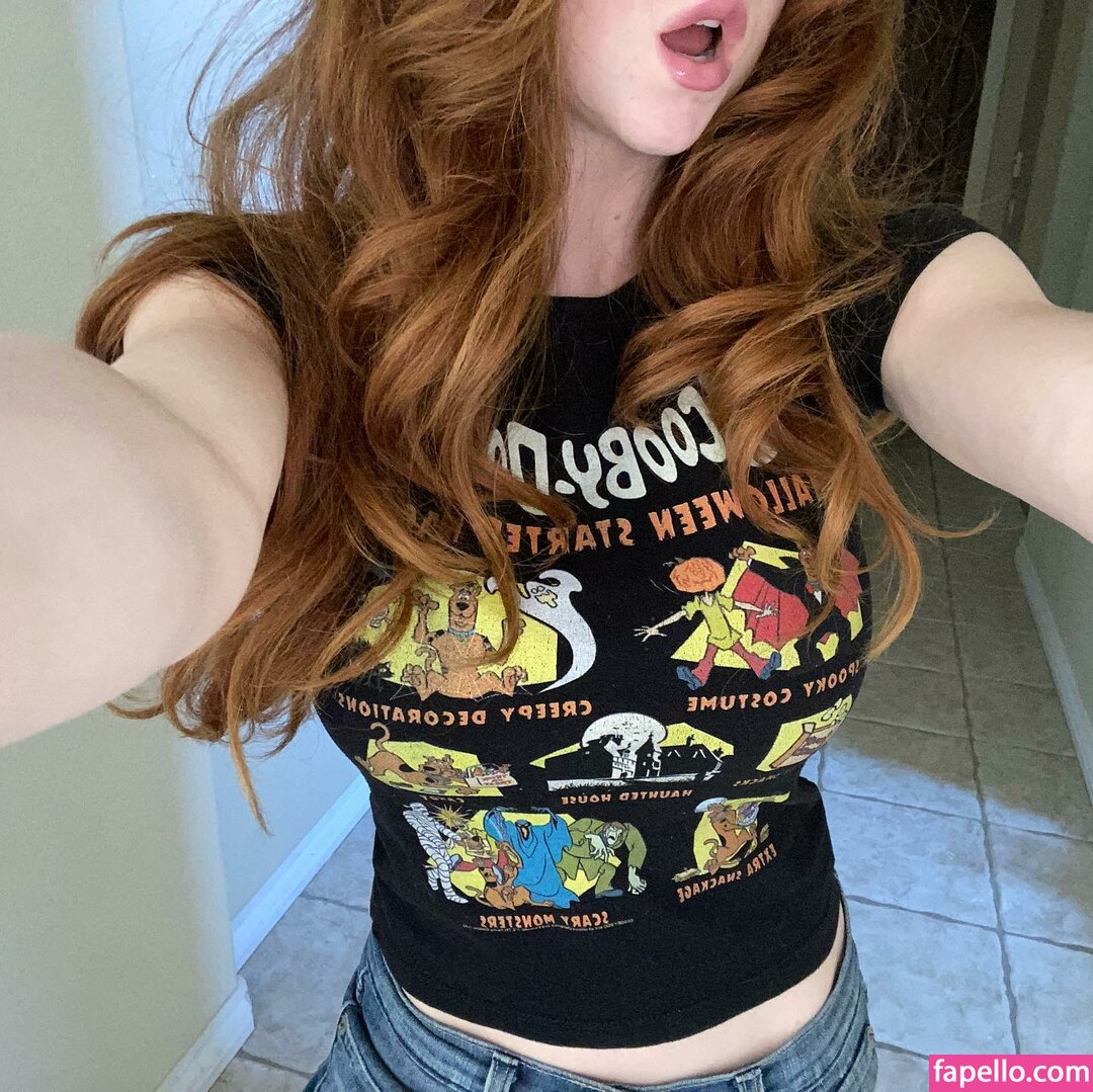 Francesca Capaldi #8