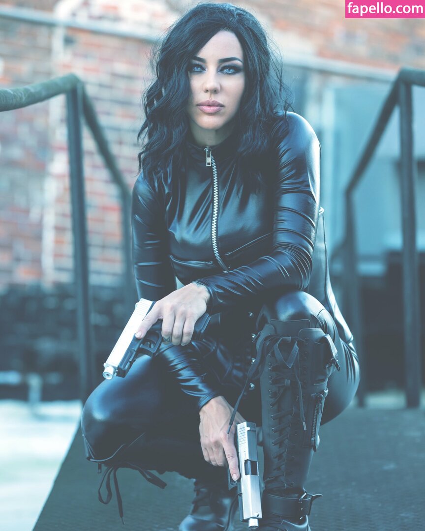 Alex Zedra #12