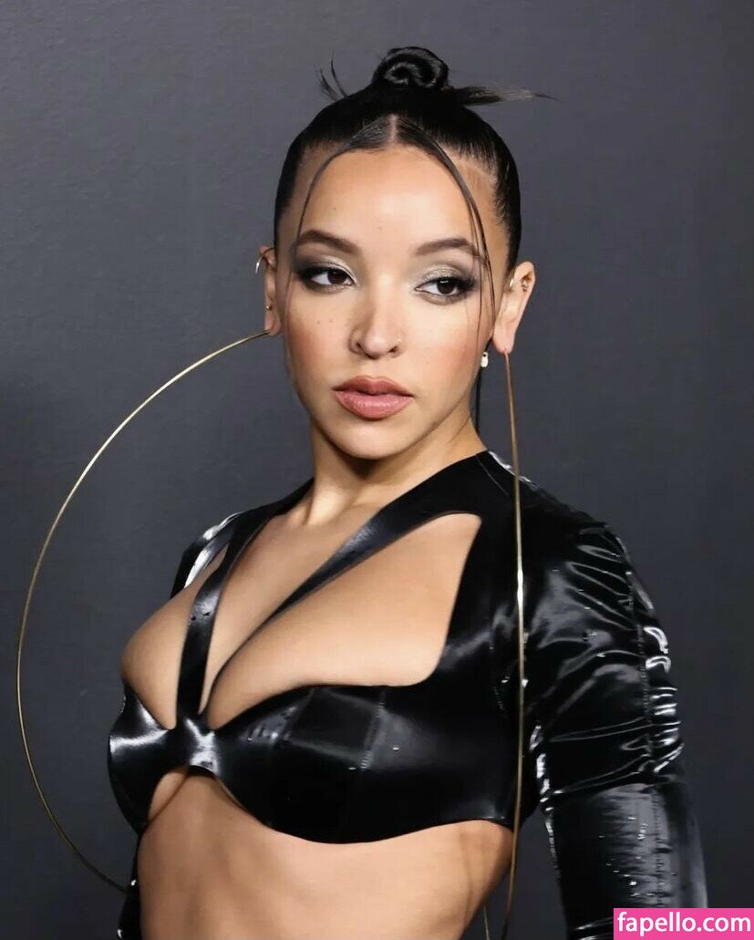 Tinashe #14