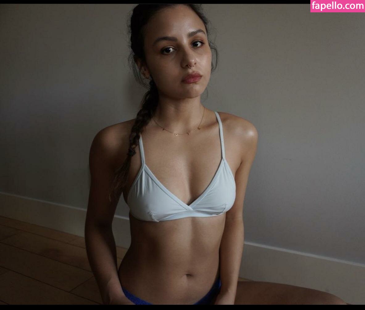 Aimee Carrero #3