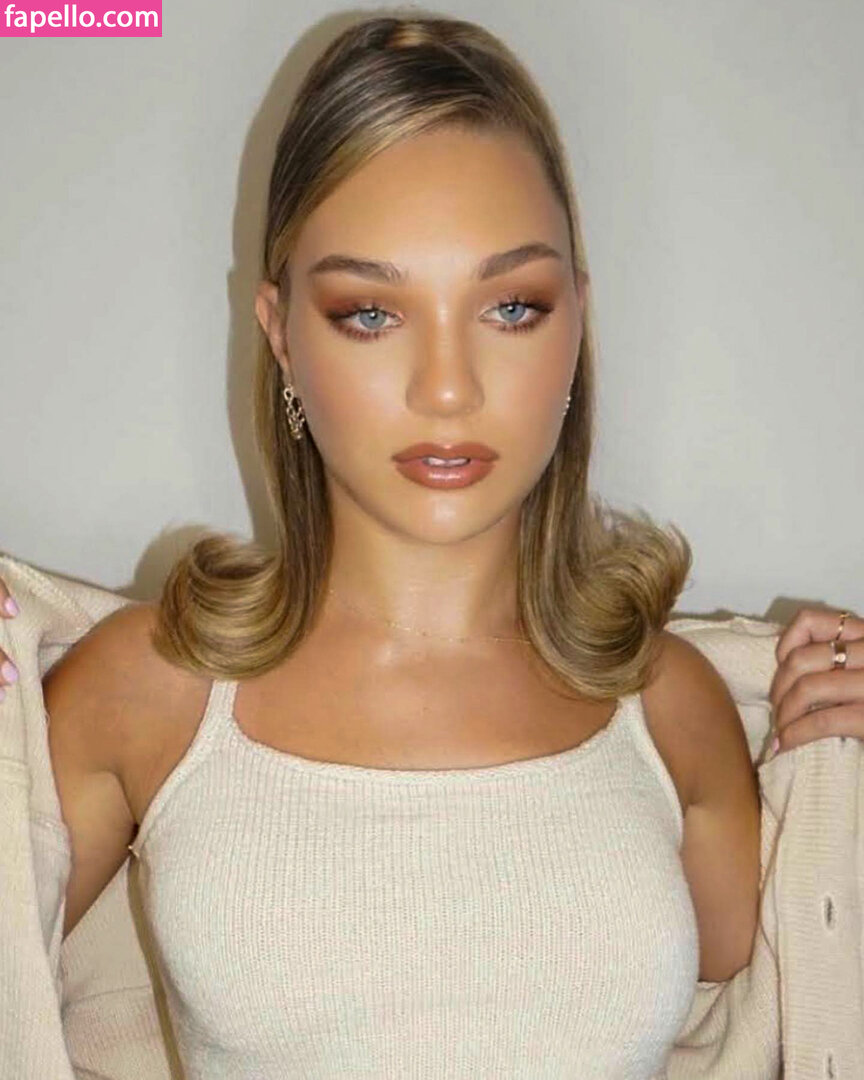 Maddie Ziegler #79