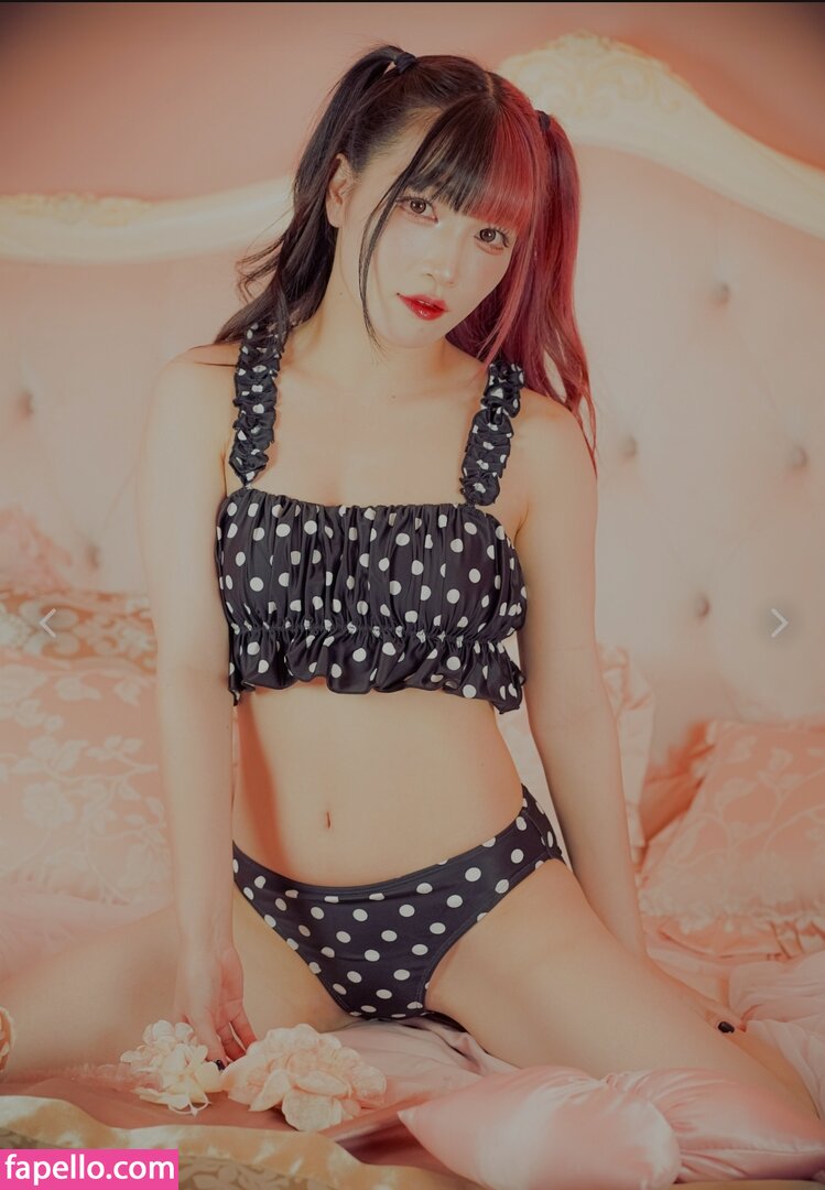 Maki Itoh #5