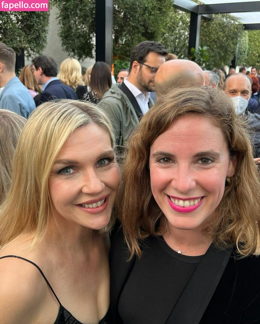 Rhea Seehorn #4