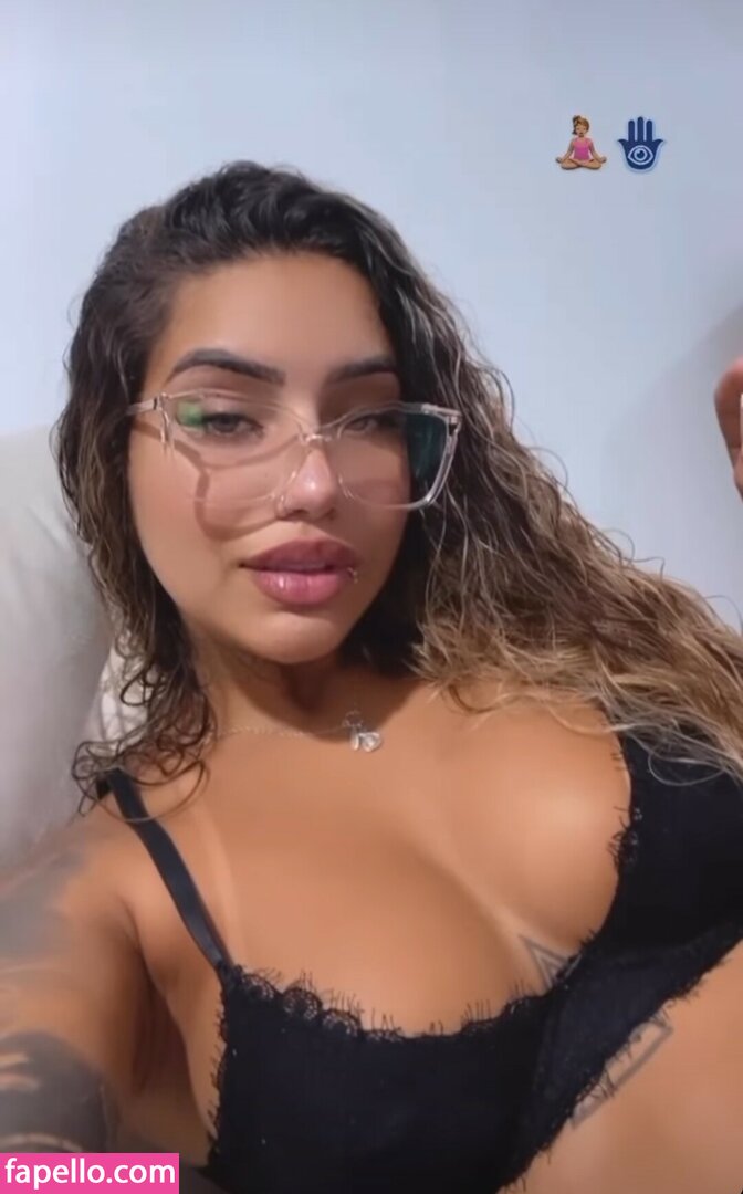 Muito Linda #1