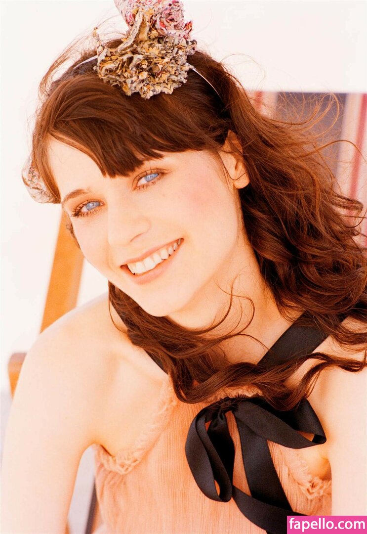 Zooey Deschanel #3