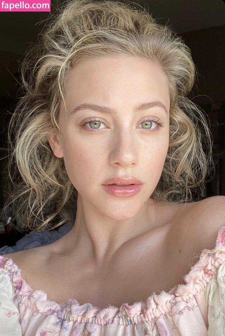 Lili Reinhart #29