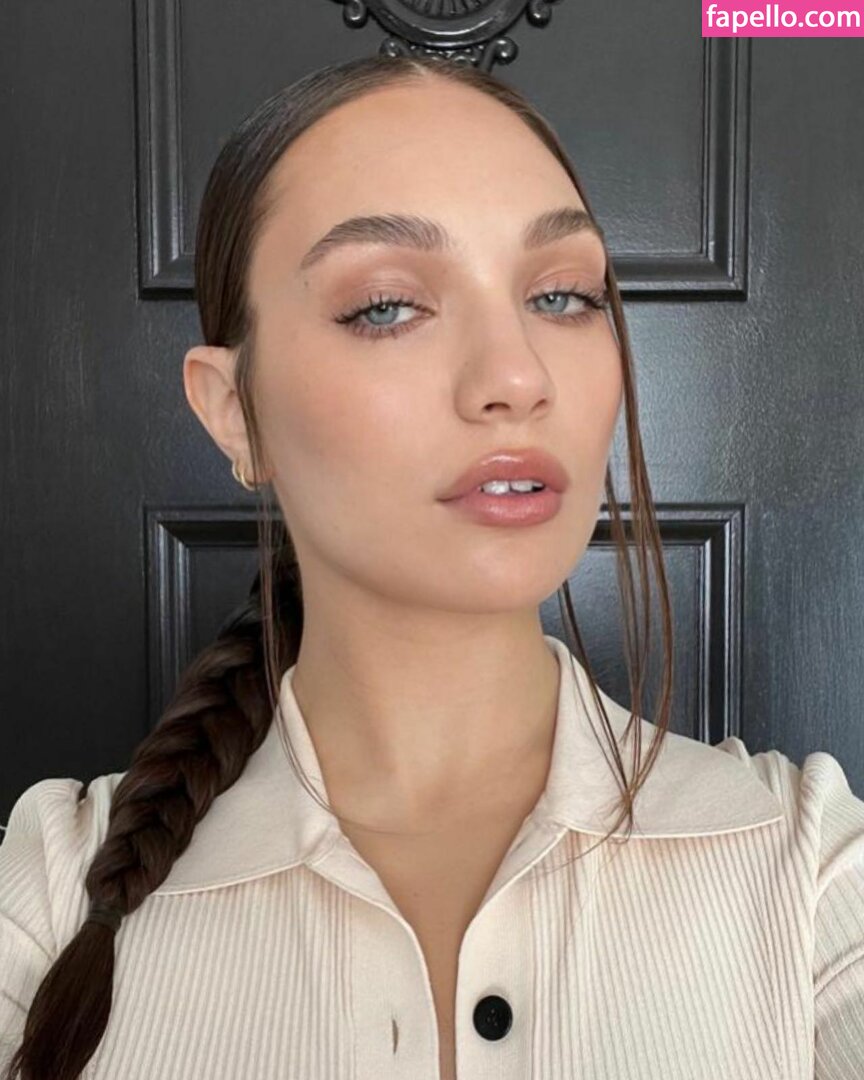 Maddie Ziegler #92