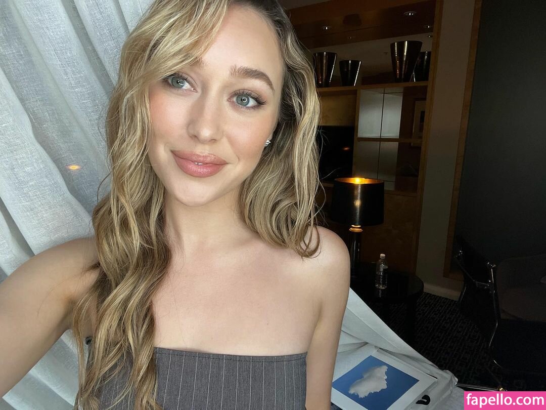 Alycia Debnam Carey #20