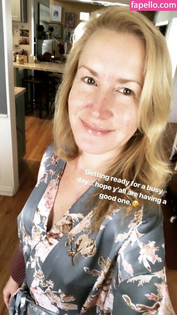 Angela Kinsey #4