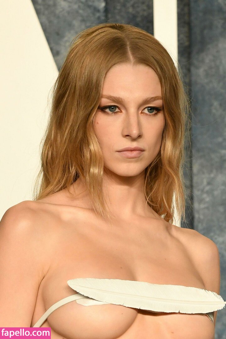 Hunter Schafer #7