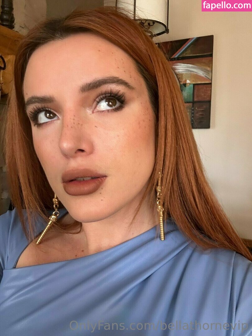 Bella Thorne #82