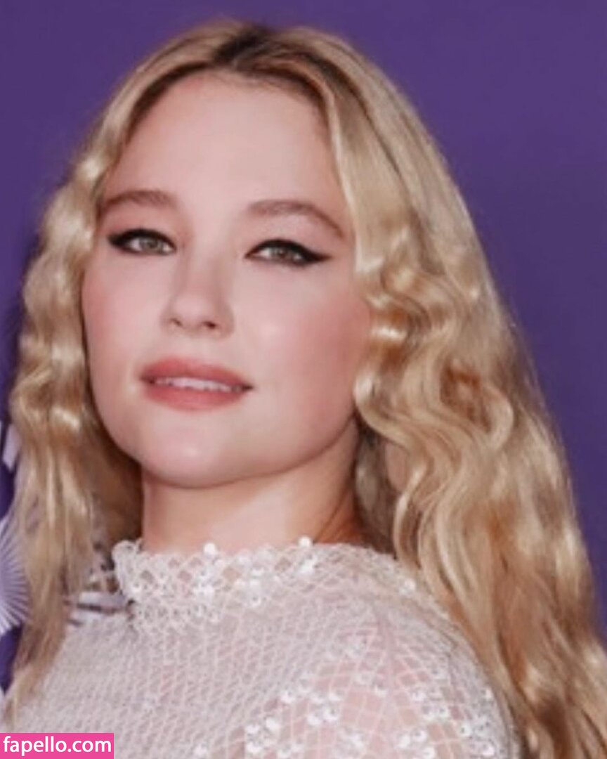 Haley Bennett #2