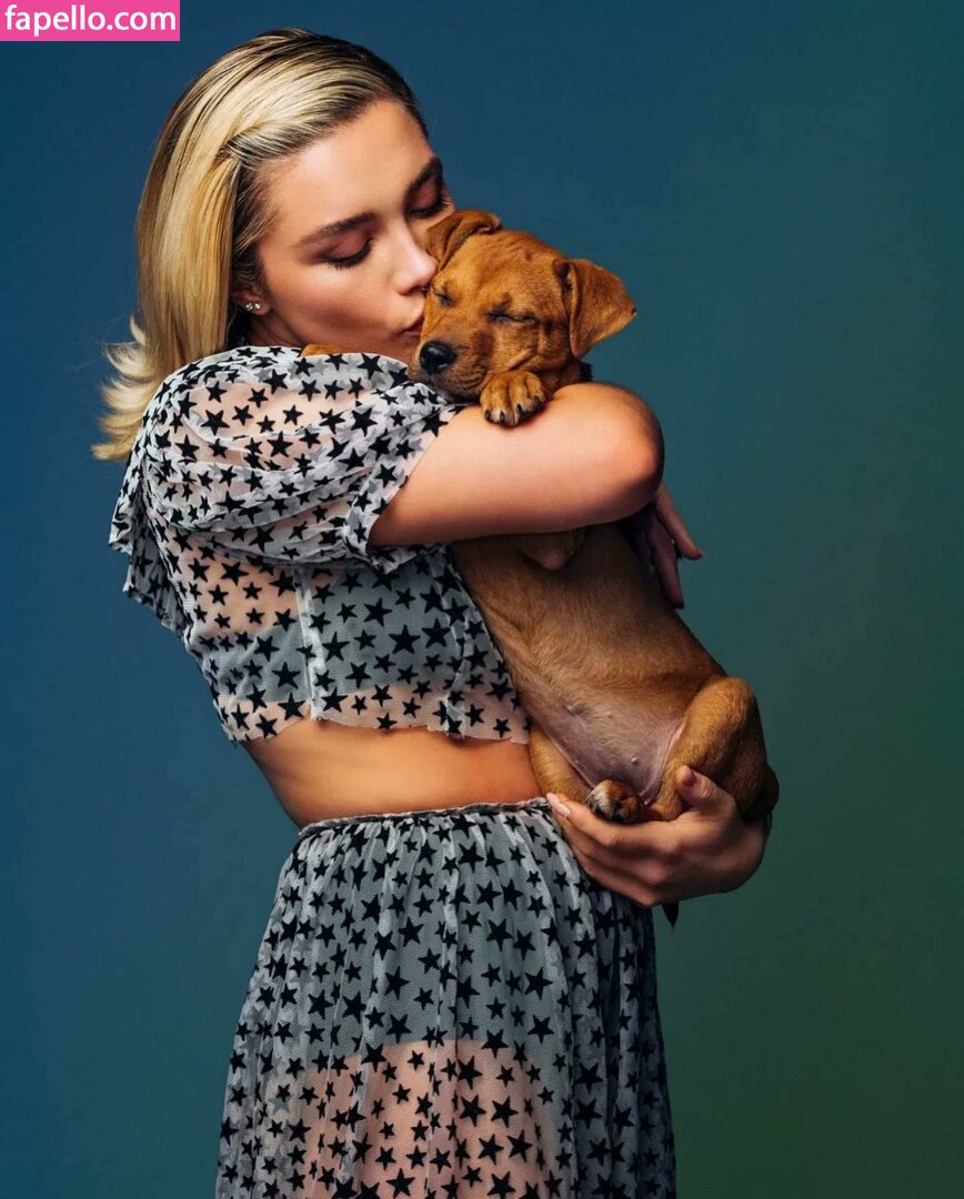 Florence Pugh #73