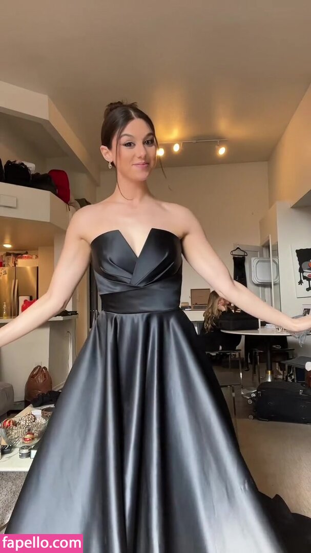 Kira Kosarin #40