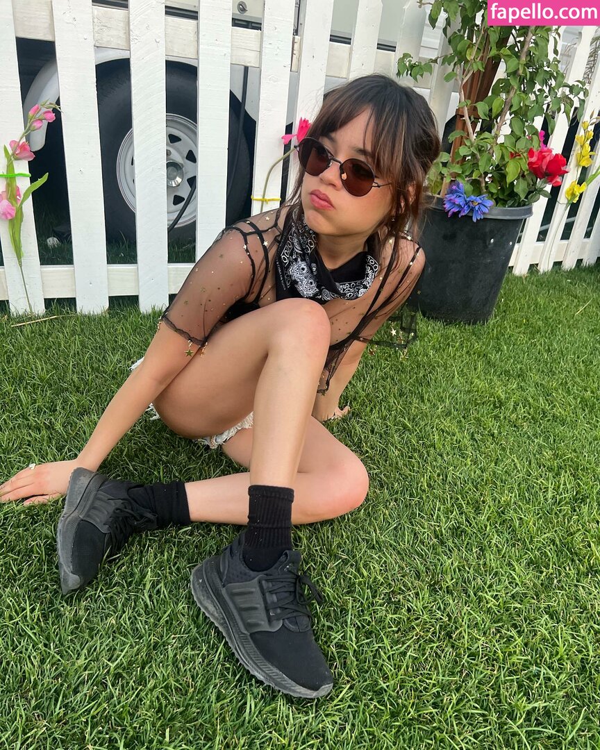 Jenna Ortega #47