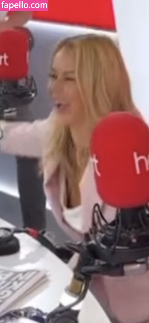 Amanda Holden #110