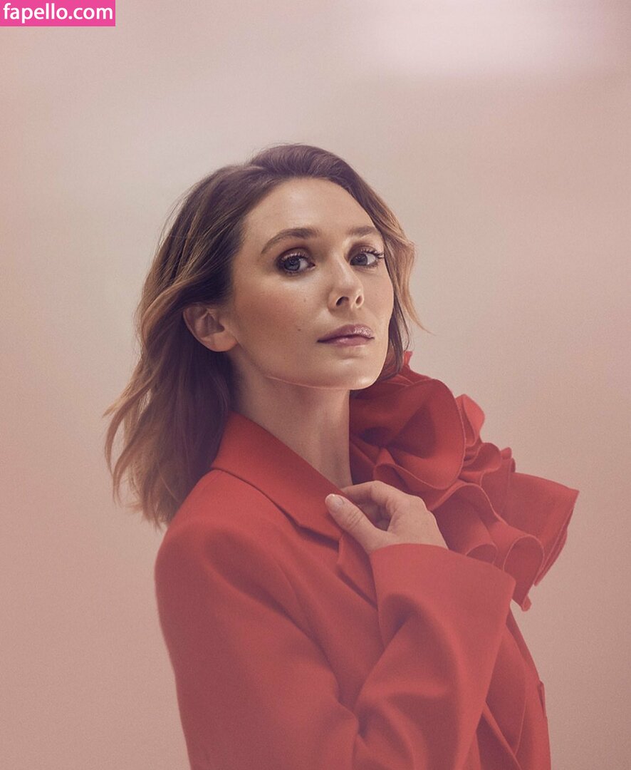 Elizabeth Olsen #110