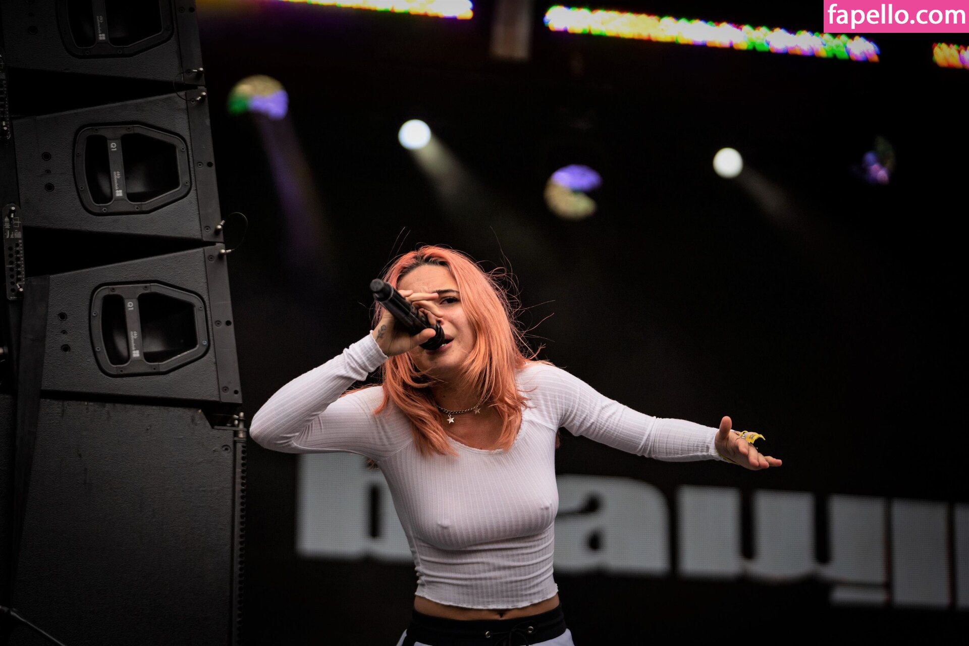 Bea Miller #8