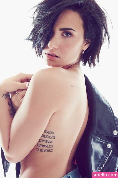 Demi Lovato #7