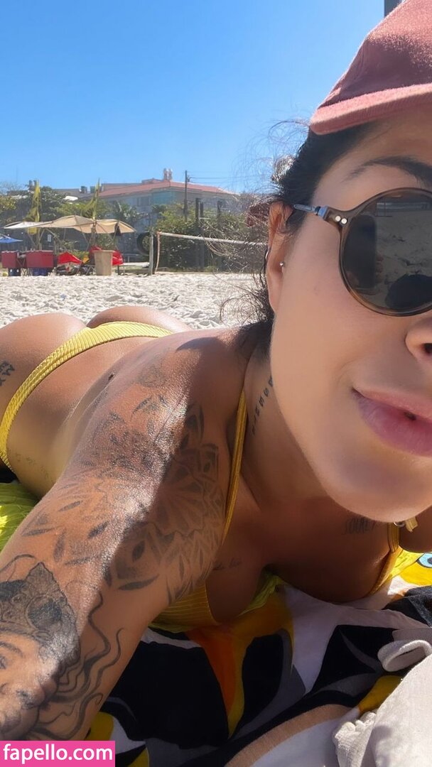 Giovana Fagundes #8