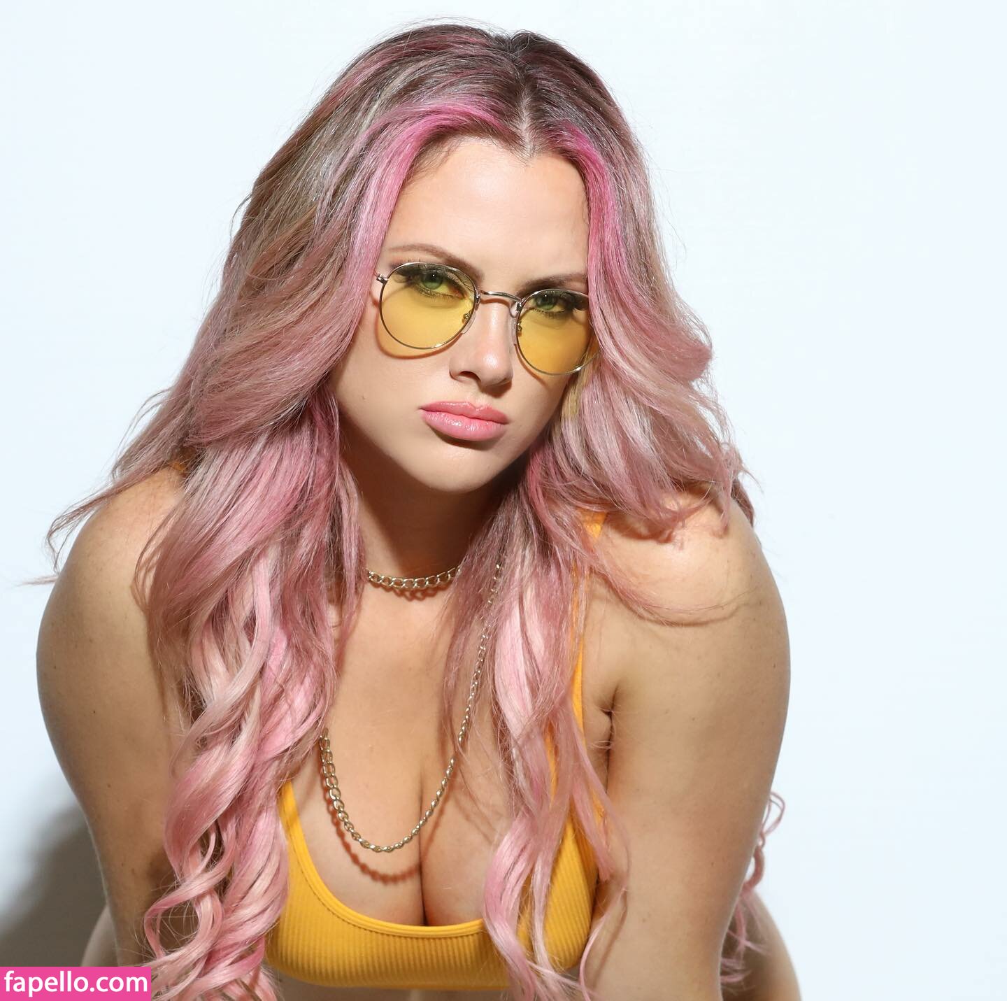 Nicole Arbour #6