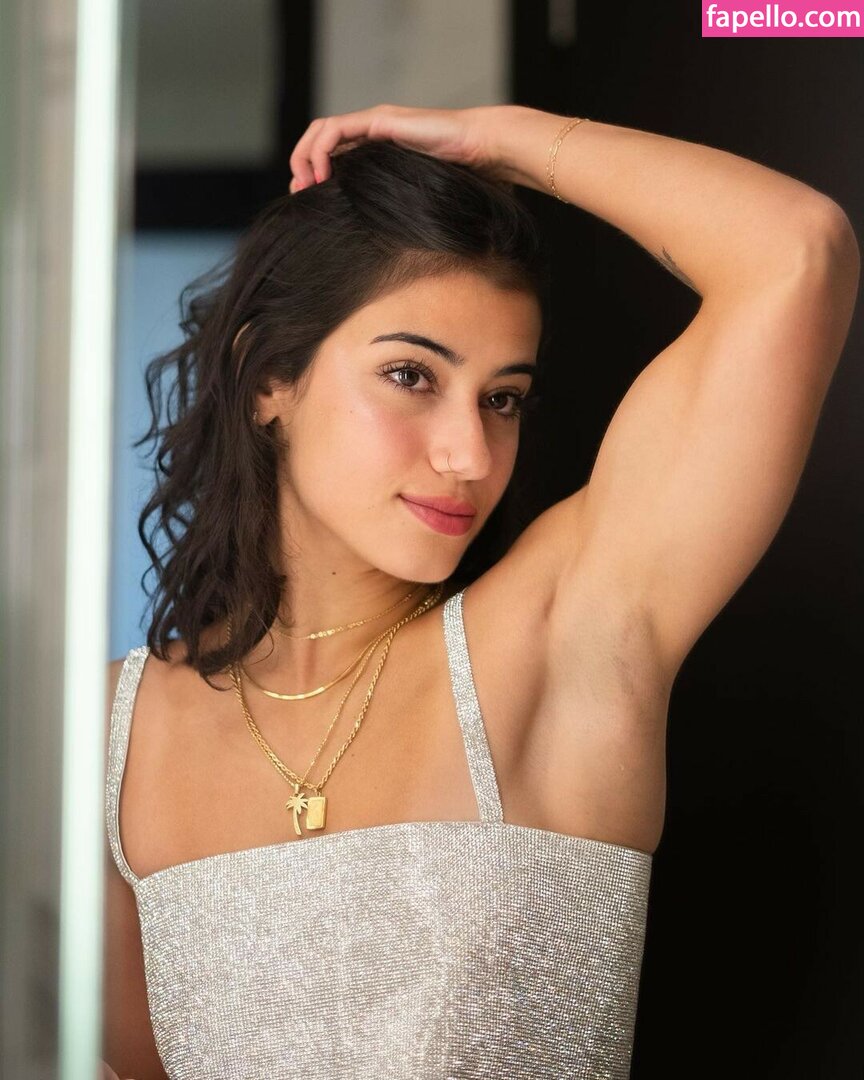 Sara Saffari #5