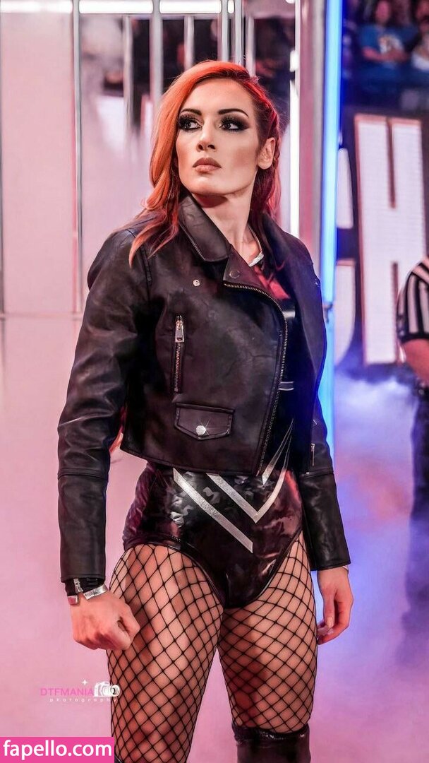 Becky Lynch #100