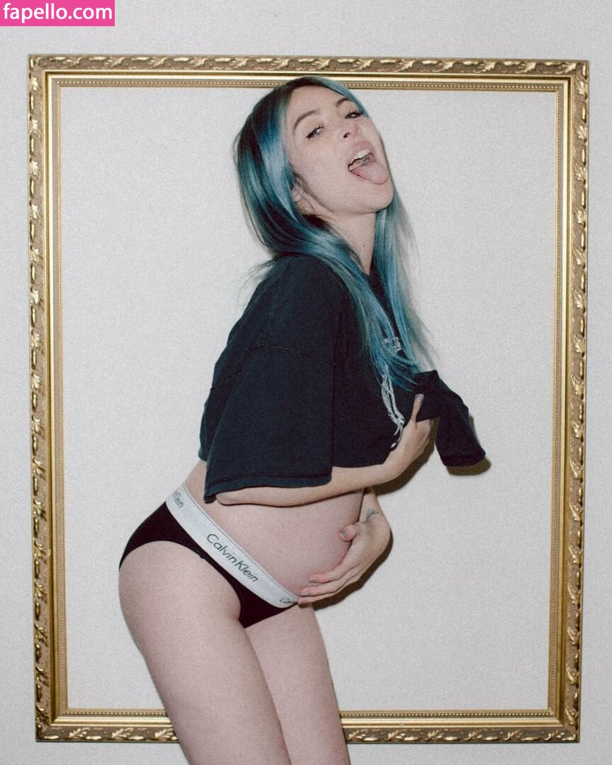 Alison Wonderland #10