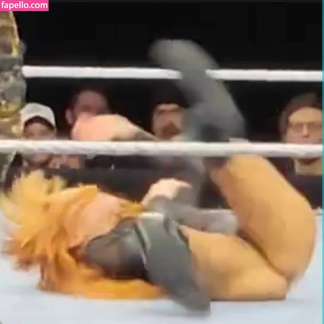 Becky Lynch #116